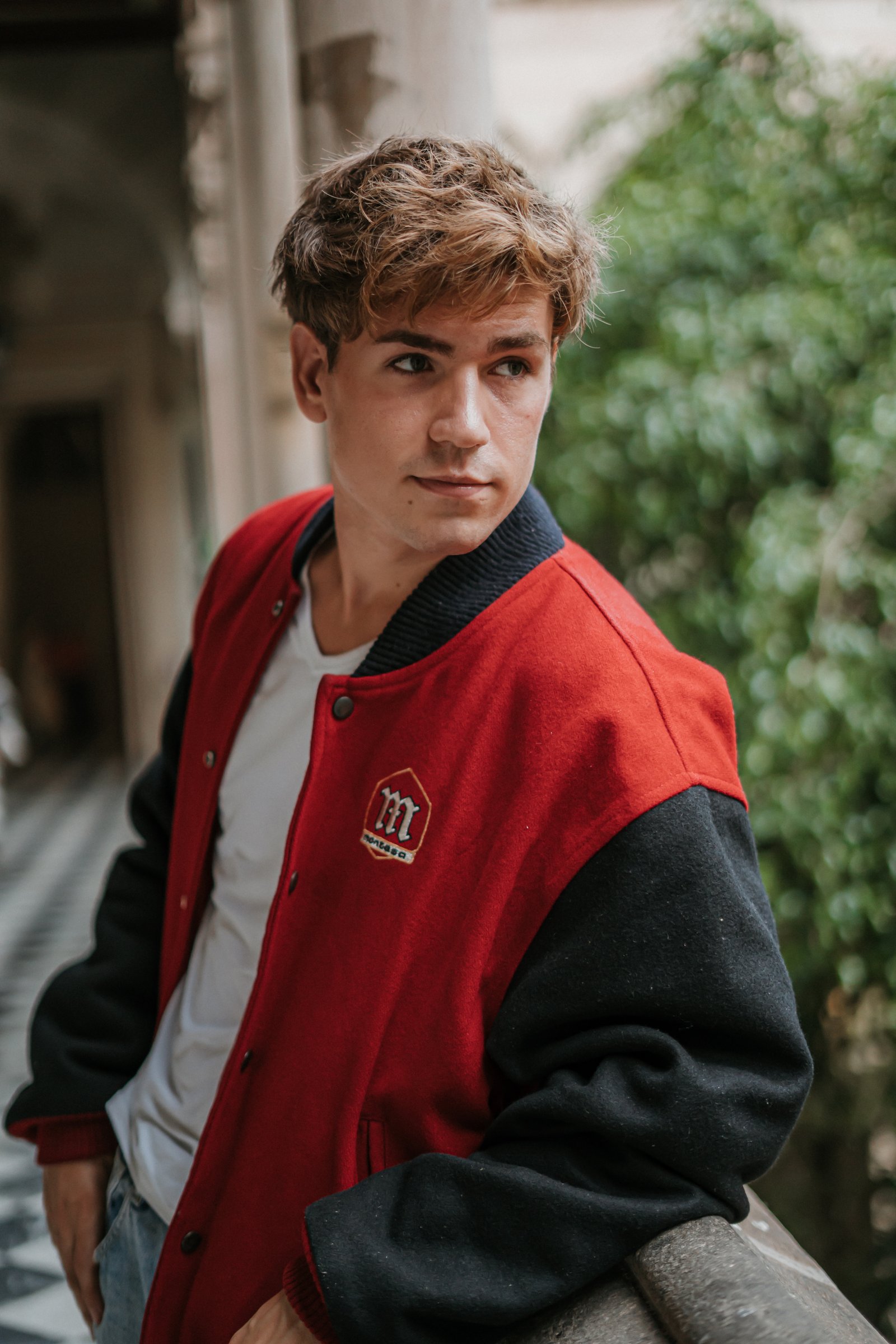 Alex Abarca - Retrato